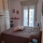 155_826_CAMERA_CON_PORTA_FINESTRA_Borghetto_Santo_Spirito