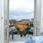 163_3302_zona_giorno_con_uscita_dal_balcone_Borghetto_Santo_Spirito