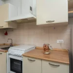 167_1042_parete_cucina_Borghetto_Santo_Spirito