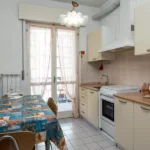 167_1043_zona_giorno_con_porta_finestra_Borghetto_Santo_Spirito