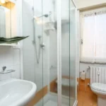 167_3276_bagno_con_finestra_Borghetto_Santo_Spirito