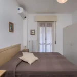 185_1291_CAMERA_DA_LETTO_CON_PORTA_FINESTRA_Borghetto_Santo_Spirito