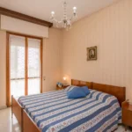 194_3177_CAMERA_DA_LETTO_CON_PORTA_FINESTRA_Borghetto_Santo_Spirito