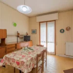 194_3182_ZONA_GIORNO_CON_PORTA_FINESTRA_Borghetto_Santo_Spirito