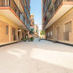 200_3727_ENTRATA_DEL_CONDOMINIO_Borghetto_Santo_Spirito