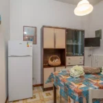 202_1503_CUNICA_CON_TAVOLO_E_FRIGO_E_FREZZER_Borghetto_Santo_Spirito
