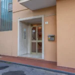 203_2723_entrata_del_condominio_Borghetto_Santo_Spirito