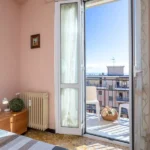 206_2745_camera_da_letto_con_balcone_Borghetto_Santo_Spirito