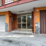 214_3829_portone_del_condominio_Borghetto_Santo_Spirito