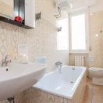 217_2105_bagno_con_vasca_Borghetto_Santo_Spirito