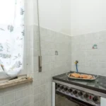 218_2913_angolo_cottura_con_finestra_Borghetto_Santo_Spirito