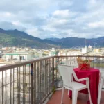 219_2941_balcone_ad_angolo_Borghetto_Santo_Spirito