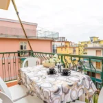 224_3487_BALCONE_CON_TAVOLO_ESTERNO_Borghetto_Santo_Spirito
