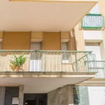 224_3498_PORTONE_DEL_CONDOMINIO_Borghetto_Santo_Spirito