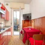 226_2979_cucina_con_porta_finestra_Borghetto_Santo_Spirito
