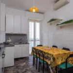 229_2422_CUCINA_CON_PORTA_FINESTRA_Borghetto_Santo_Spirito