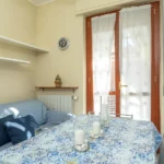 238_1547_ZONA_GIORNO_CON_TAVOLO_Borghetto_Santo_Spirito