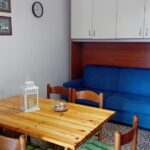 239_2725_zona_giorno_con_divano_letto_matrimoniale_Borghetto_Santo_Spirito