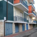 243_1635_ENTRATA_DEL_CONDOMINIO_Borghetto_Santo_Spirito