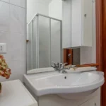 245_1582_BAGNO_CON_LAVATRICE_Borghetto_Santo_Spirito