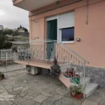 275_1868_accesso_alla_casa_Loano