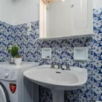 282_2831_bagno_finestrato_con_vasca_Borghetto_Santo_Spirito