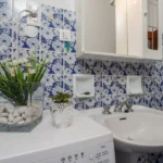 282_2832_bagno_finestrato_con_vasca_Borghetto_Santo_Spirito