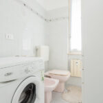 289_3926_bagno_con_lavatrice_LOANO