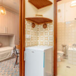 311_4644_CUCININO_CON_FRIGO_PICCOLO_BORGHETTO_SANTO_SPIRITO