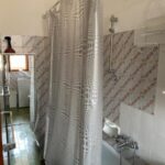 333_5259_Bagno_con_vaschetta__tenda_per_la_doccia_BORGHETTO_SANTO_SPIRITO