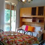 335_5320_zona_giorno_con_divano_letto_BORGHETTO_SANTO_SPIRITO