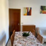 343_5527_TAVOLO_NELLA_ZONA_GIORNO_BORGHETTO_SANTO_SPIRITO