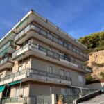 49 Condominio